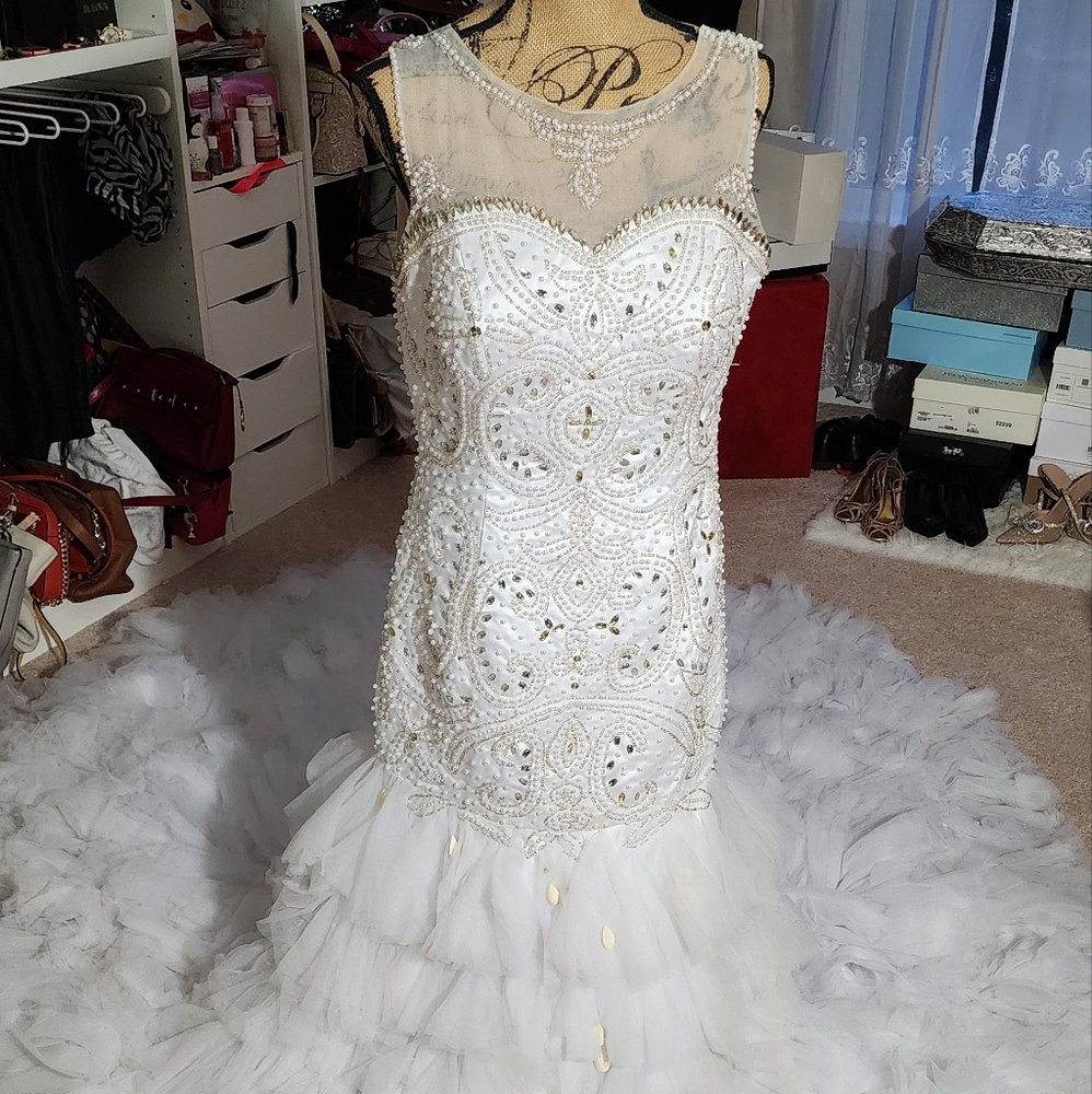 Wedding dress